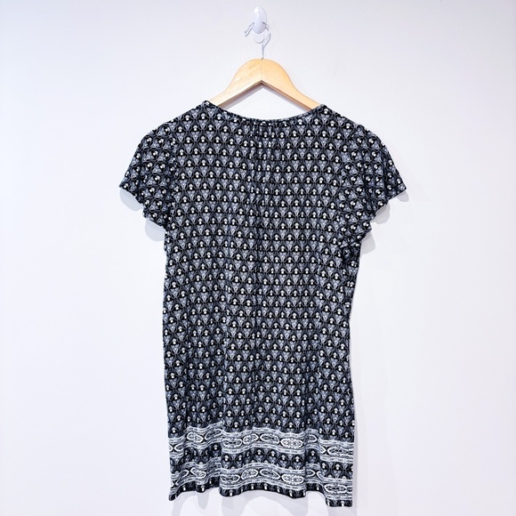 DALIA Black and white floral t-shirt - Picture 6 of 6
